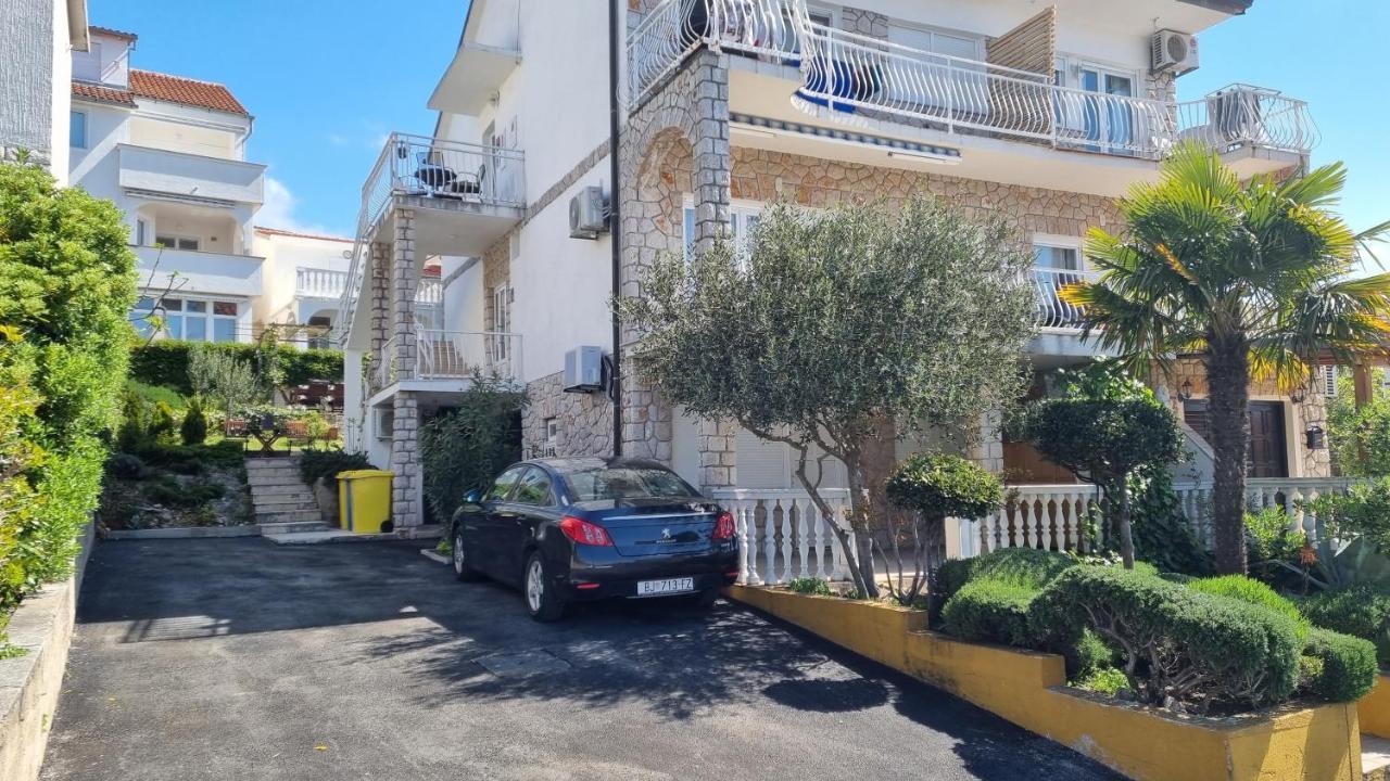 Apartmani Mali Selce Exteriör bild